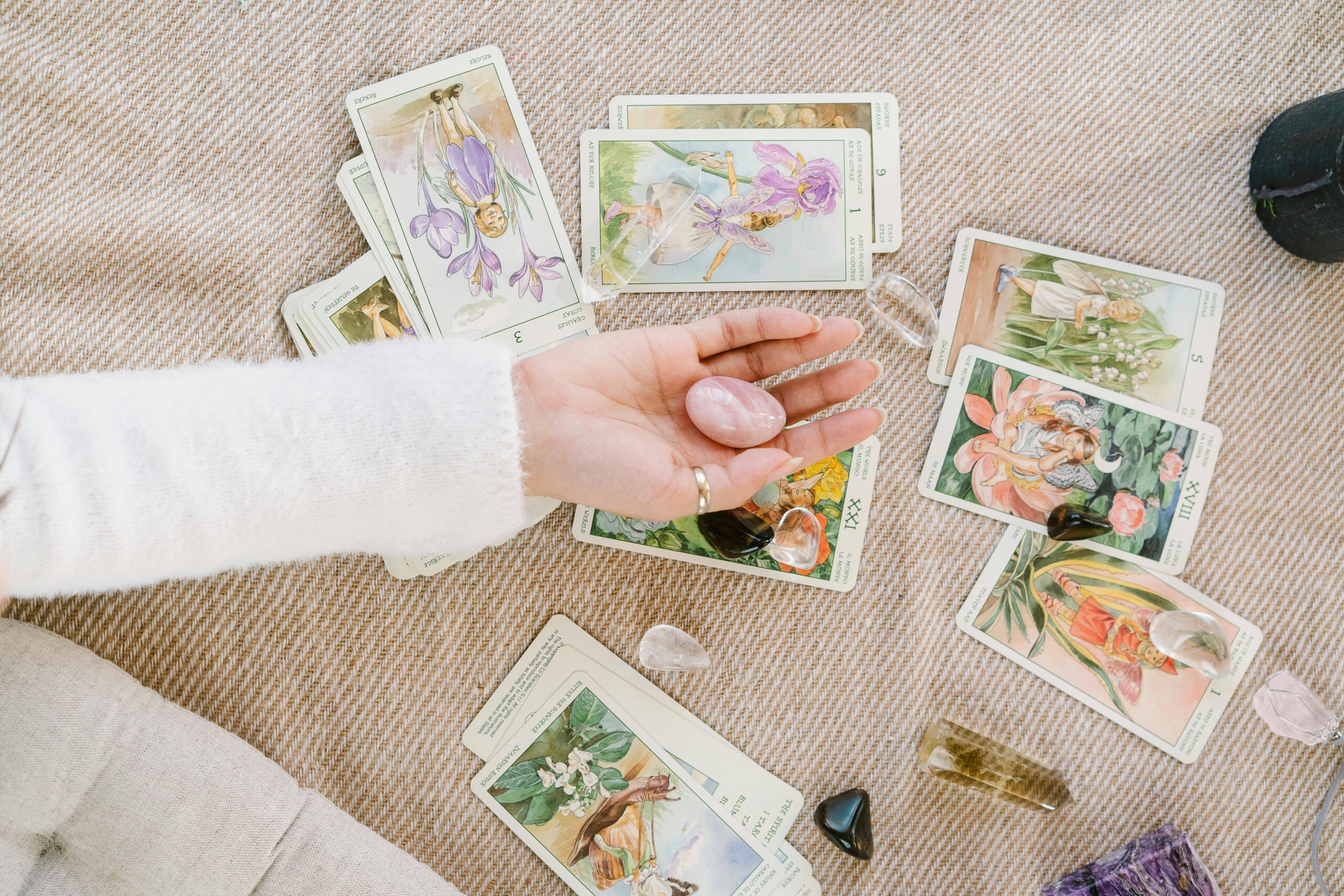 Jacquelinekuhn.com: Discover Your Guardian Angel with Expert Spiritual Guidance